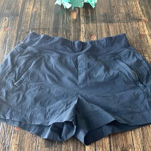 Athleta shorts size 10